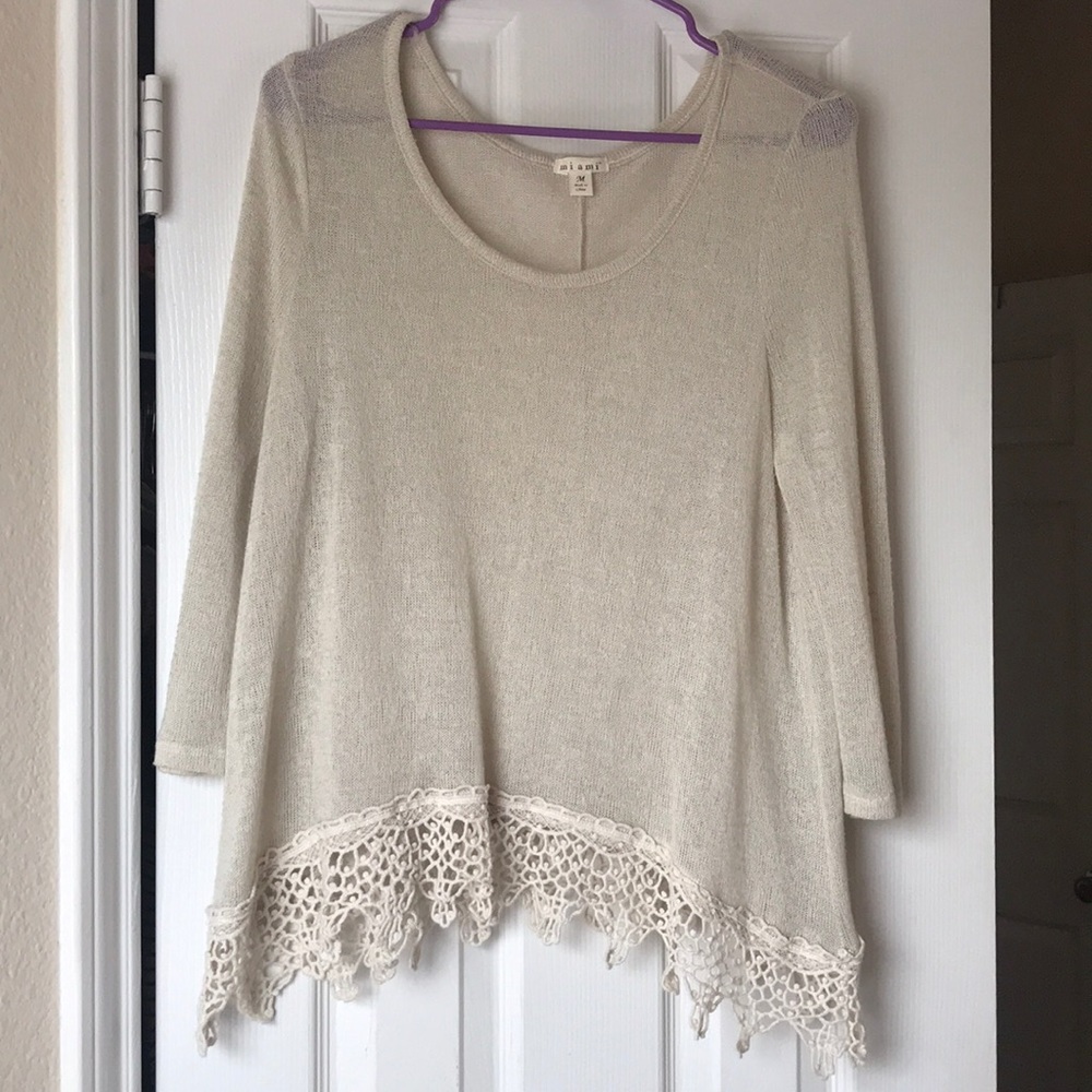 Flowy top